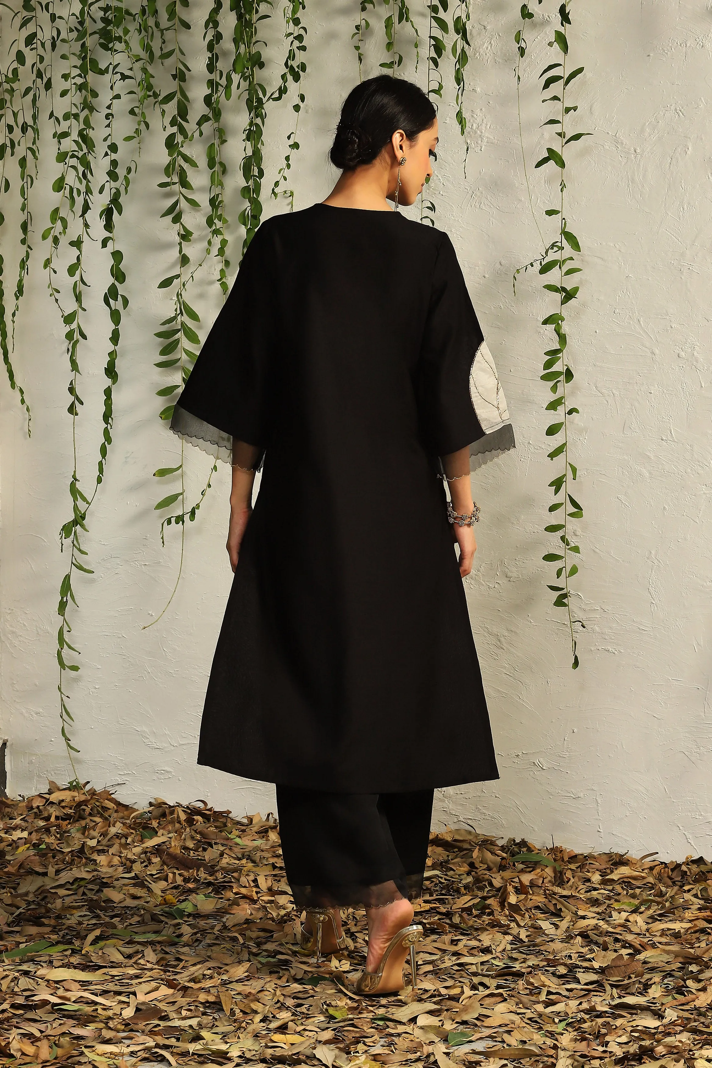 Black & White Chanderi Straight Kurta Set
