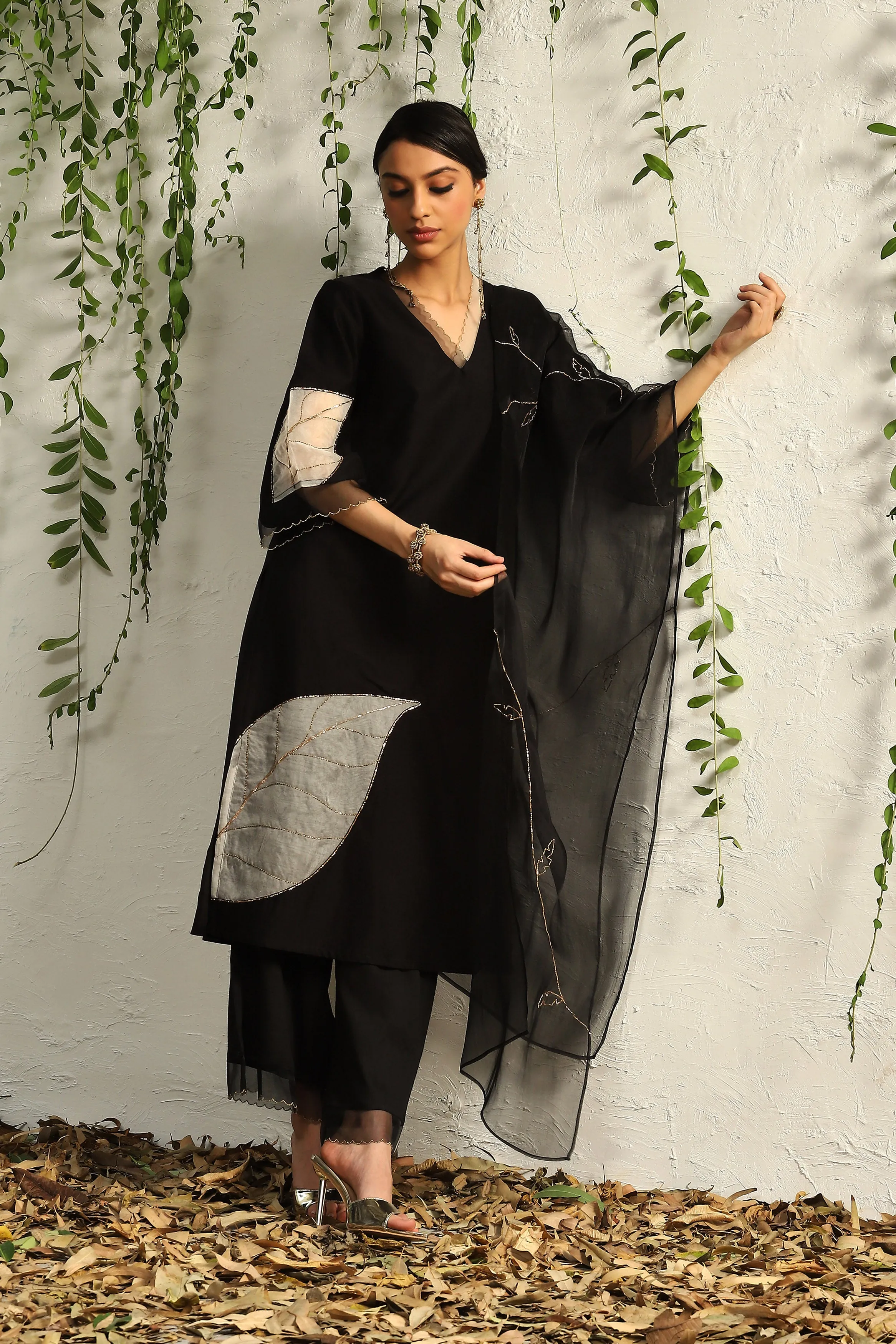 Black & White Chanderi Straight Kurta Set