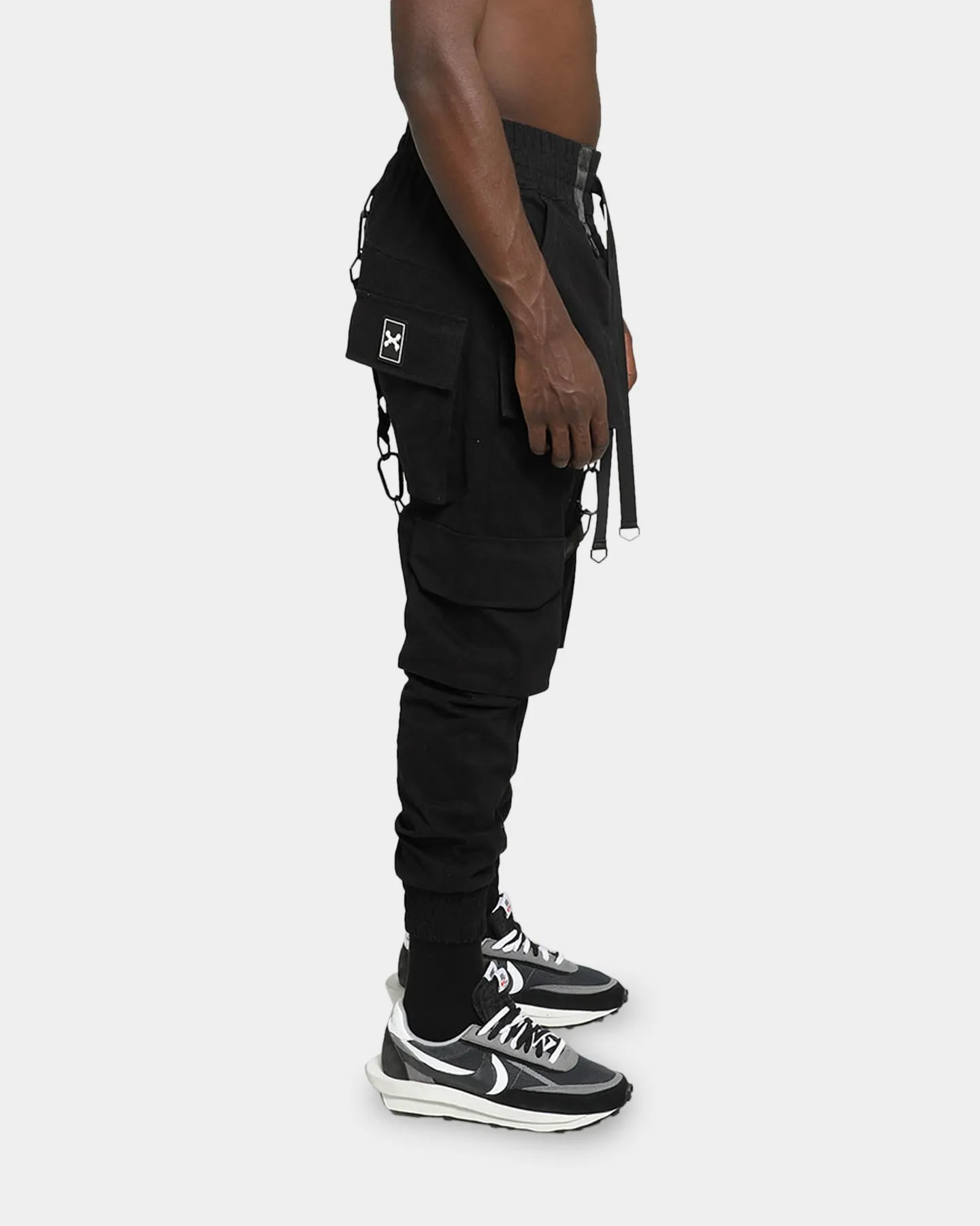 DXXMLIFE L-1 A Jxgger Black