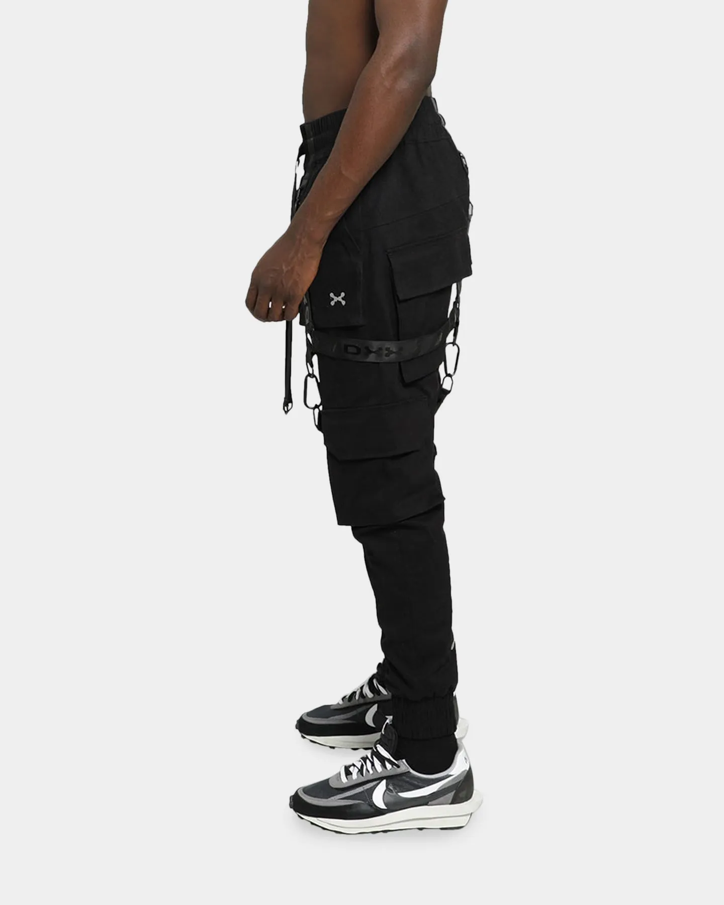 DXXMLIFE L-1 A Jxgger Black
