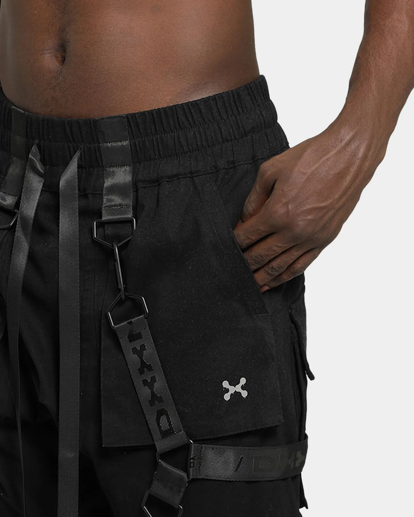 DXXMLIFE L-1 A Jxgger Black