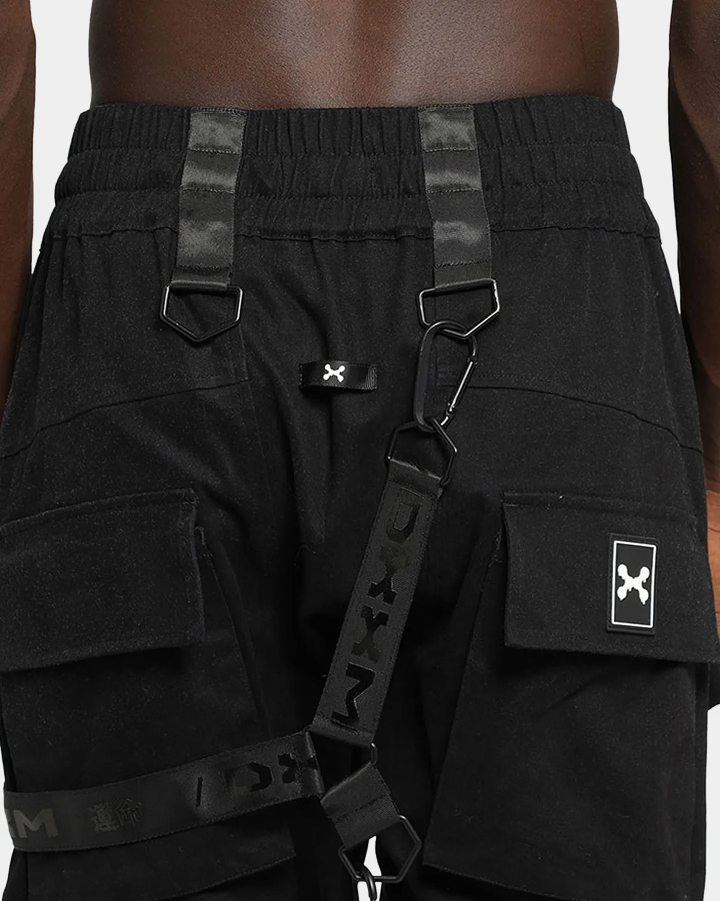 DXXMLIFE L-1 A Jxgger Black