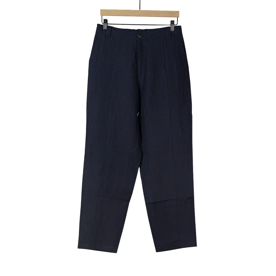 Indigo dyed linen chambray center-seam easy pants