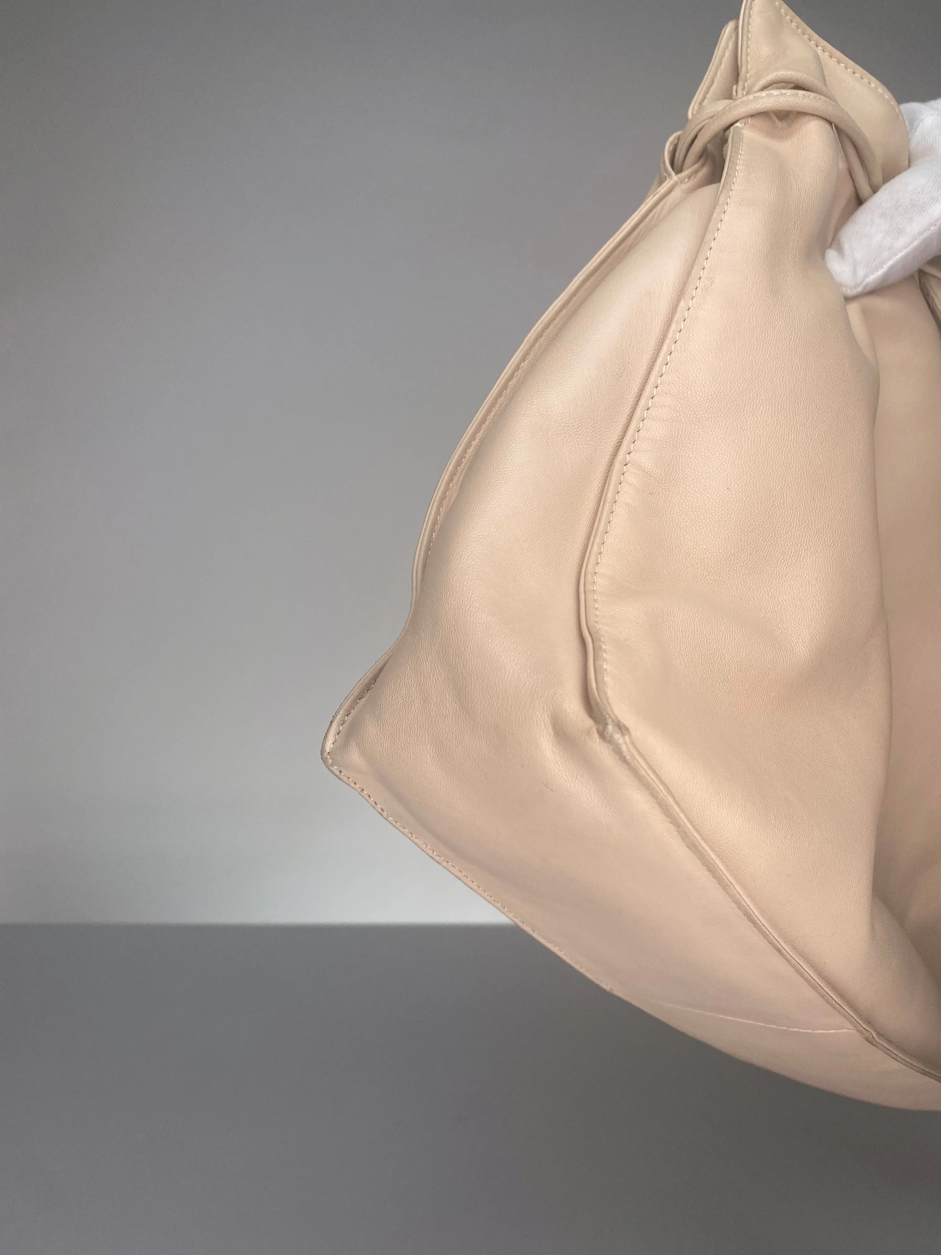 Preloved Loewe Drawstring Flamenco