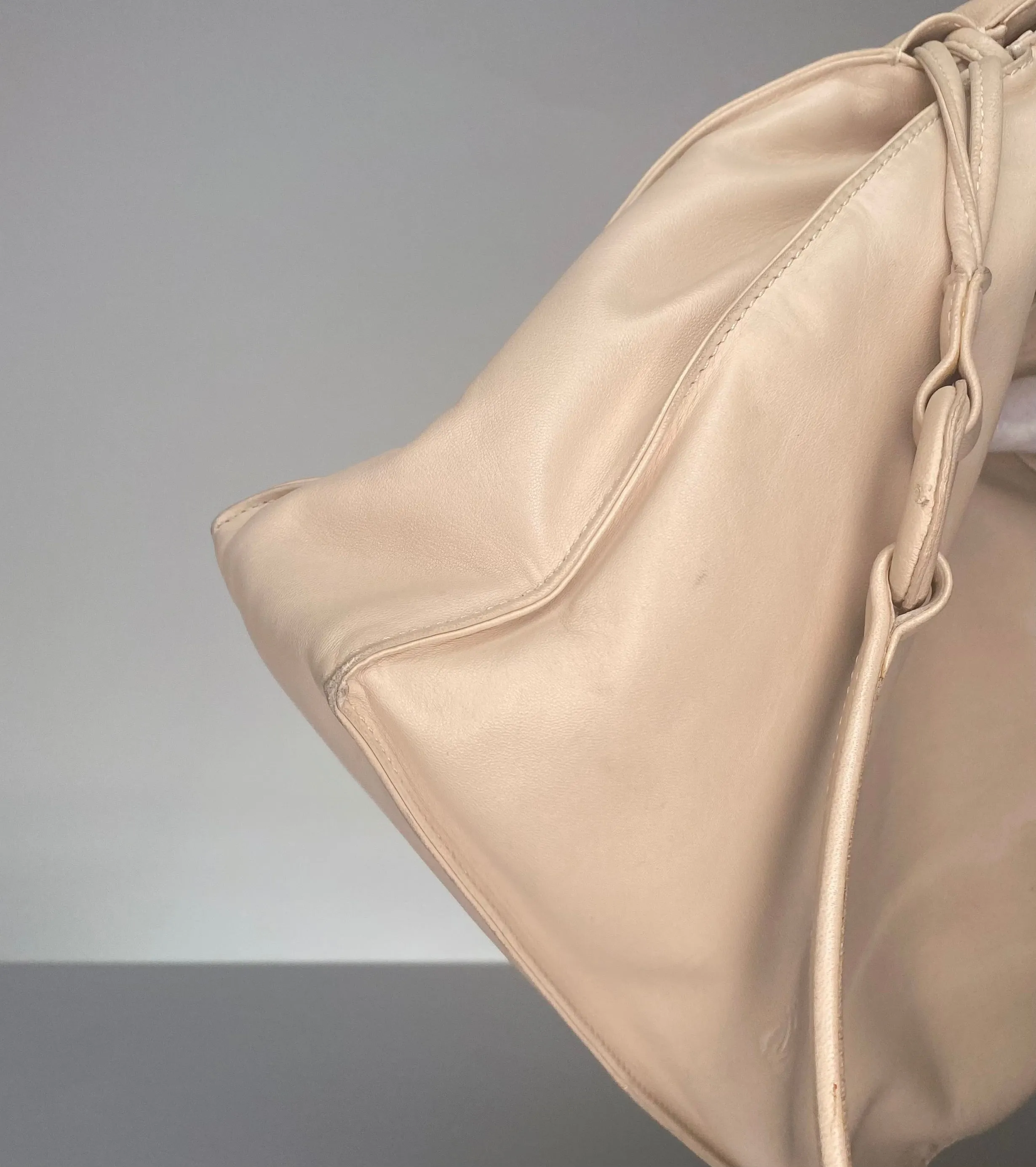 Preloved Loewe Drawstring Flamenco