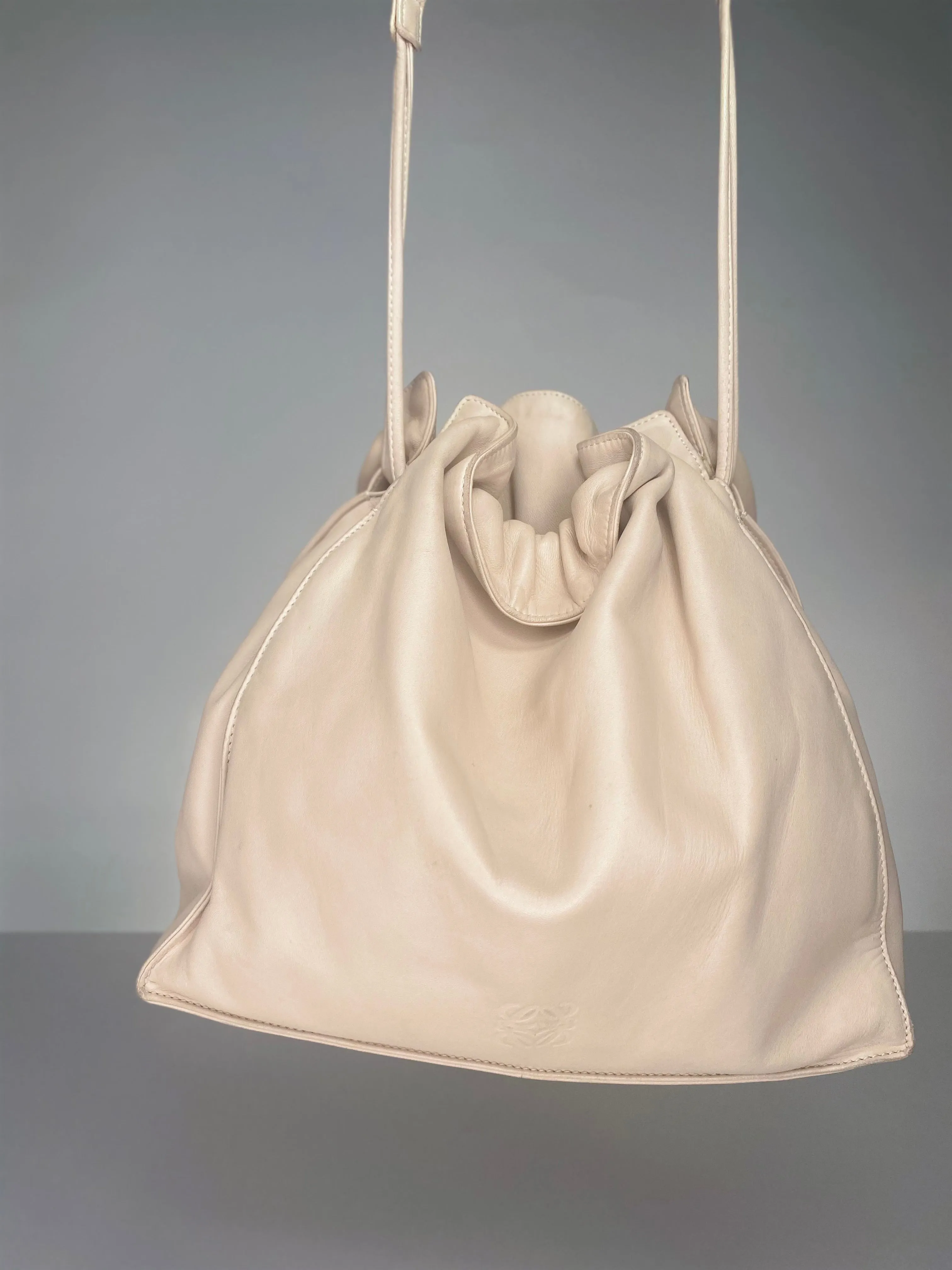 Preloved Loewe Drawstring Flamenco
